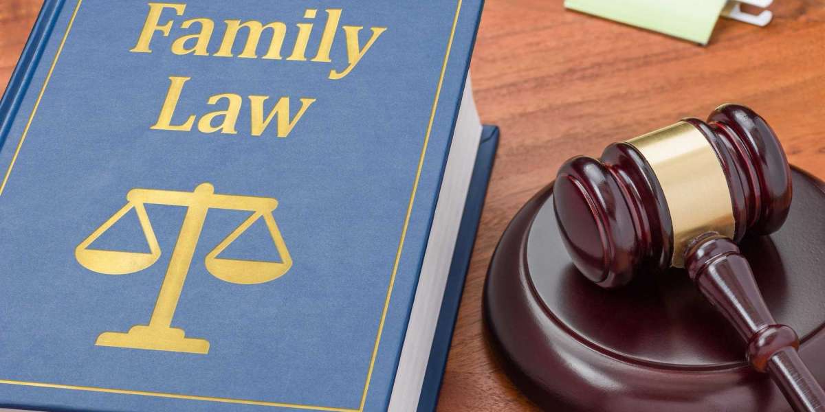 Navigating Divorce with a Skilled Divorce Lawyer: What You Need to Know